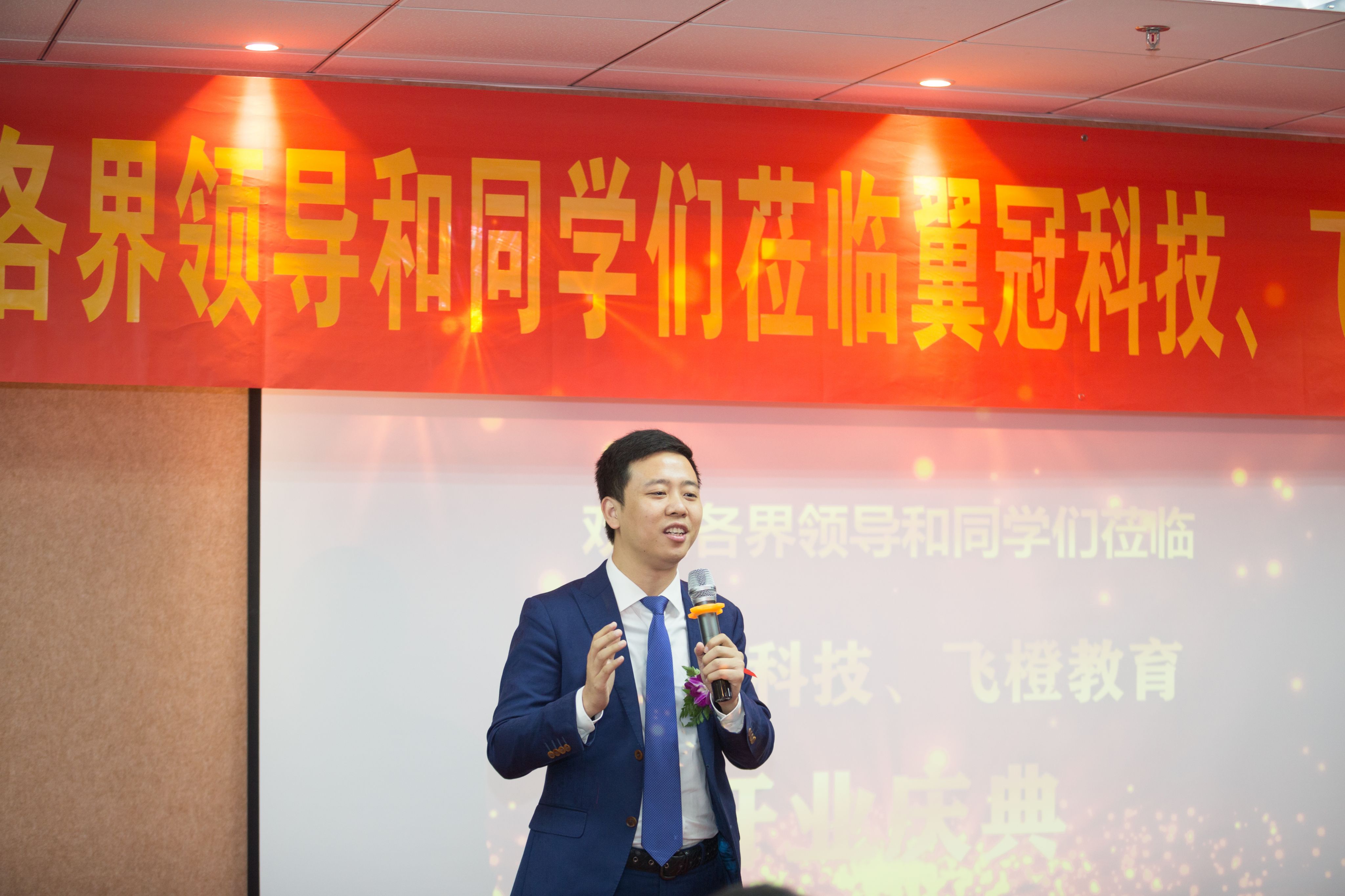 MTY4ODg1MzgwNDM3NjIwNw_470349_gVpGGEV3Zk6Rz07e_1608191455[1]